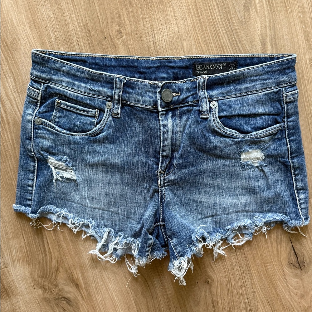 Blank NYC The Astor Denim Cut-off Shorts Size 26 BlankNYC